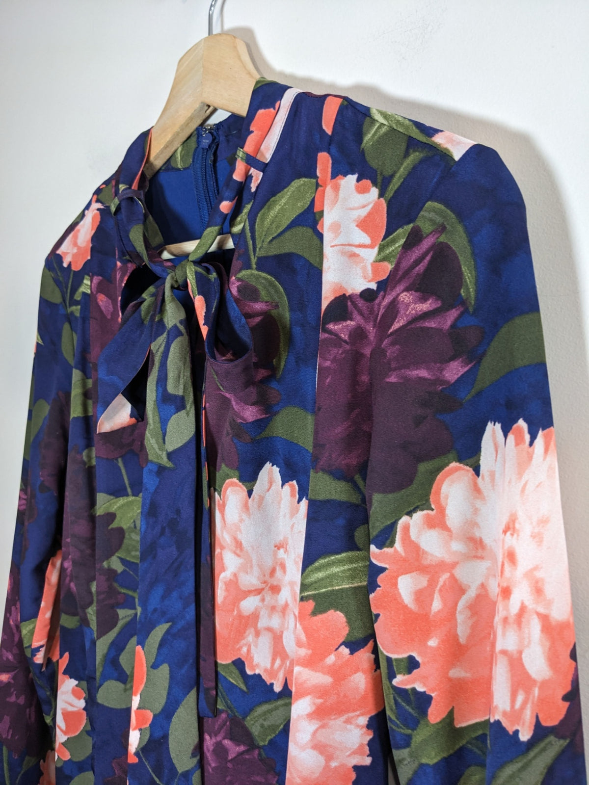 GUESS Blue Floral Dress - sz 6
