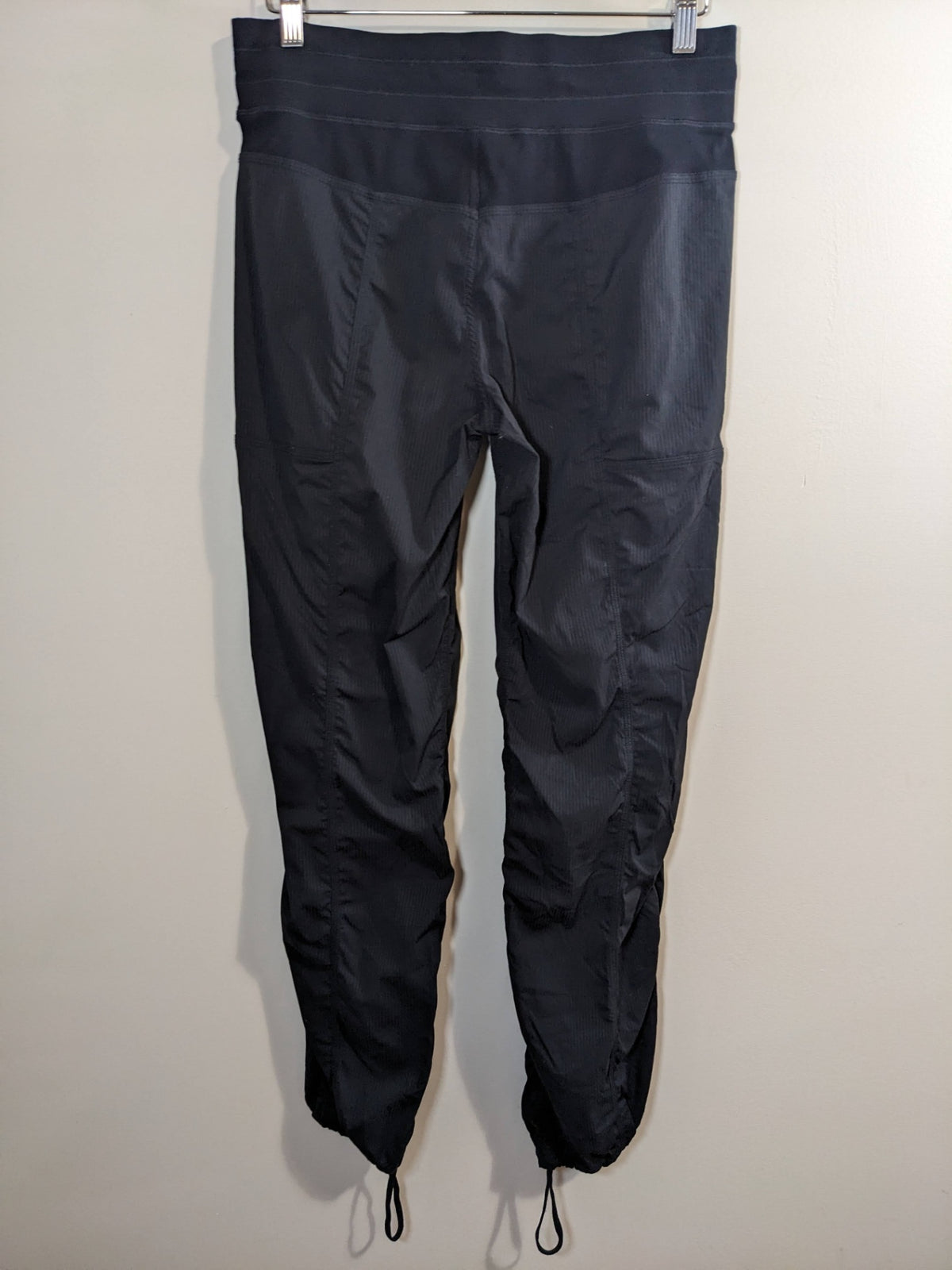 Lululemon Black Dance Studio Pants - sz 8