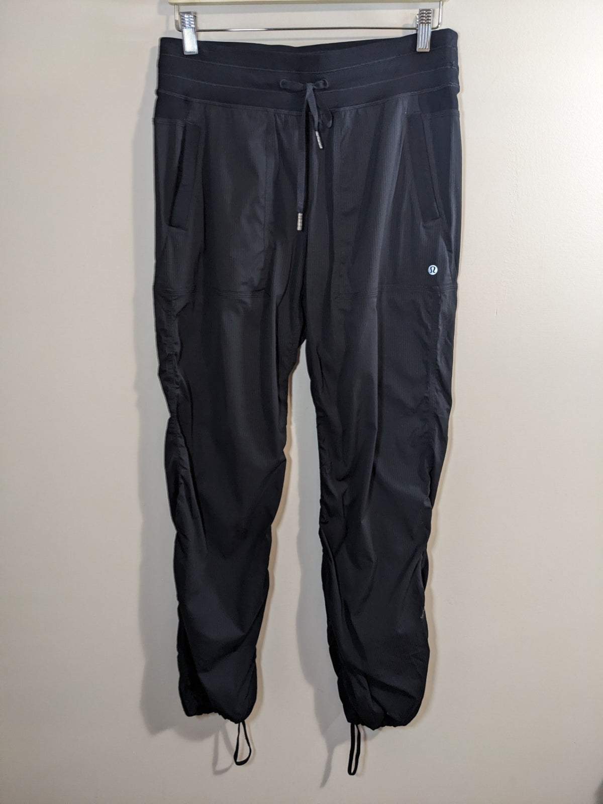 Lululemon Black Dance Studio Pants - sz 8