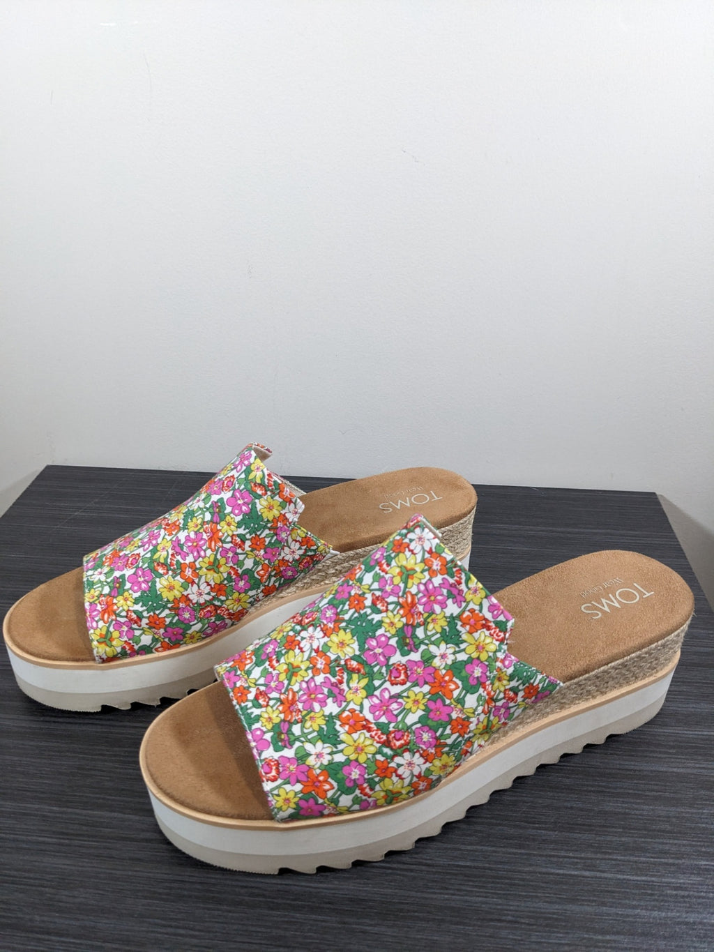 TOMS Floral Wedge Sandals- sz 10