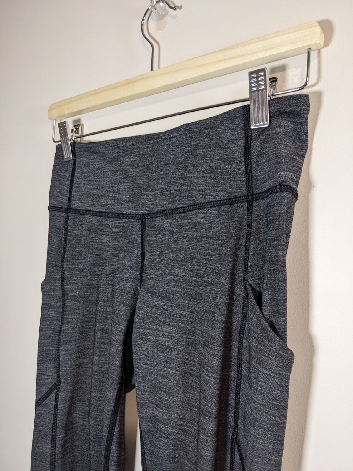 Lululemon Grey Leggings - sz 4