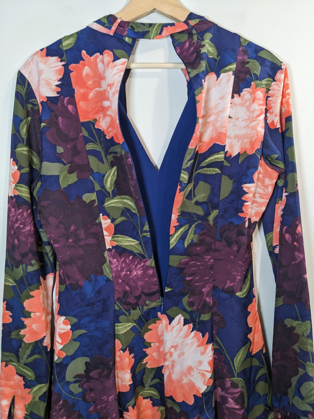 GUESS Blue Floral Dress - sz 6