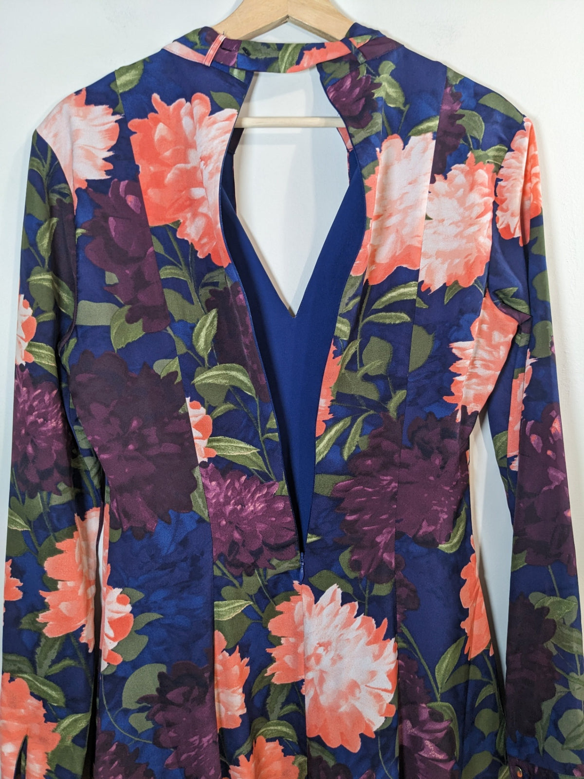 GUESS Blue Floral Dress - sz 6