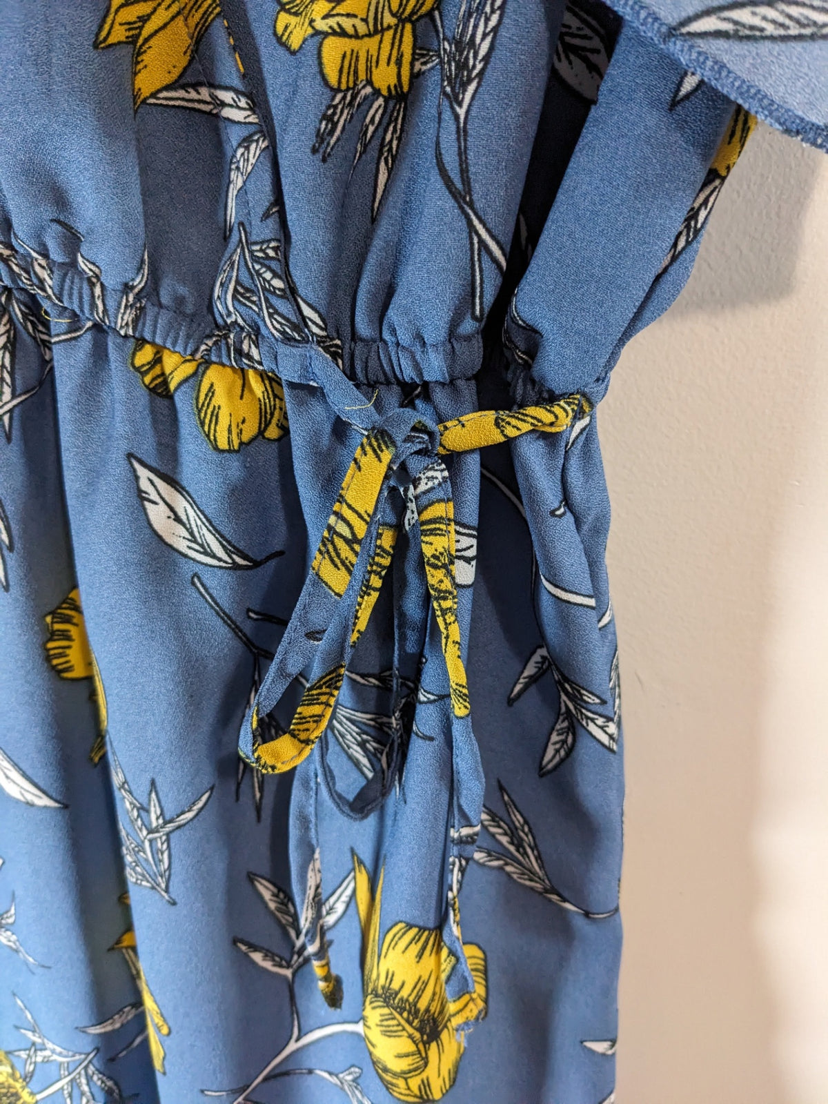 Urban Heritage Blue Floral Dress - M