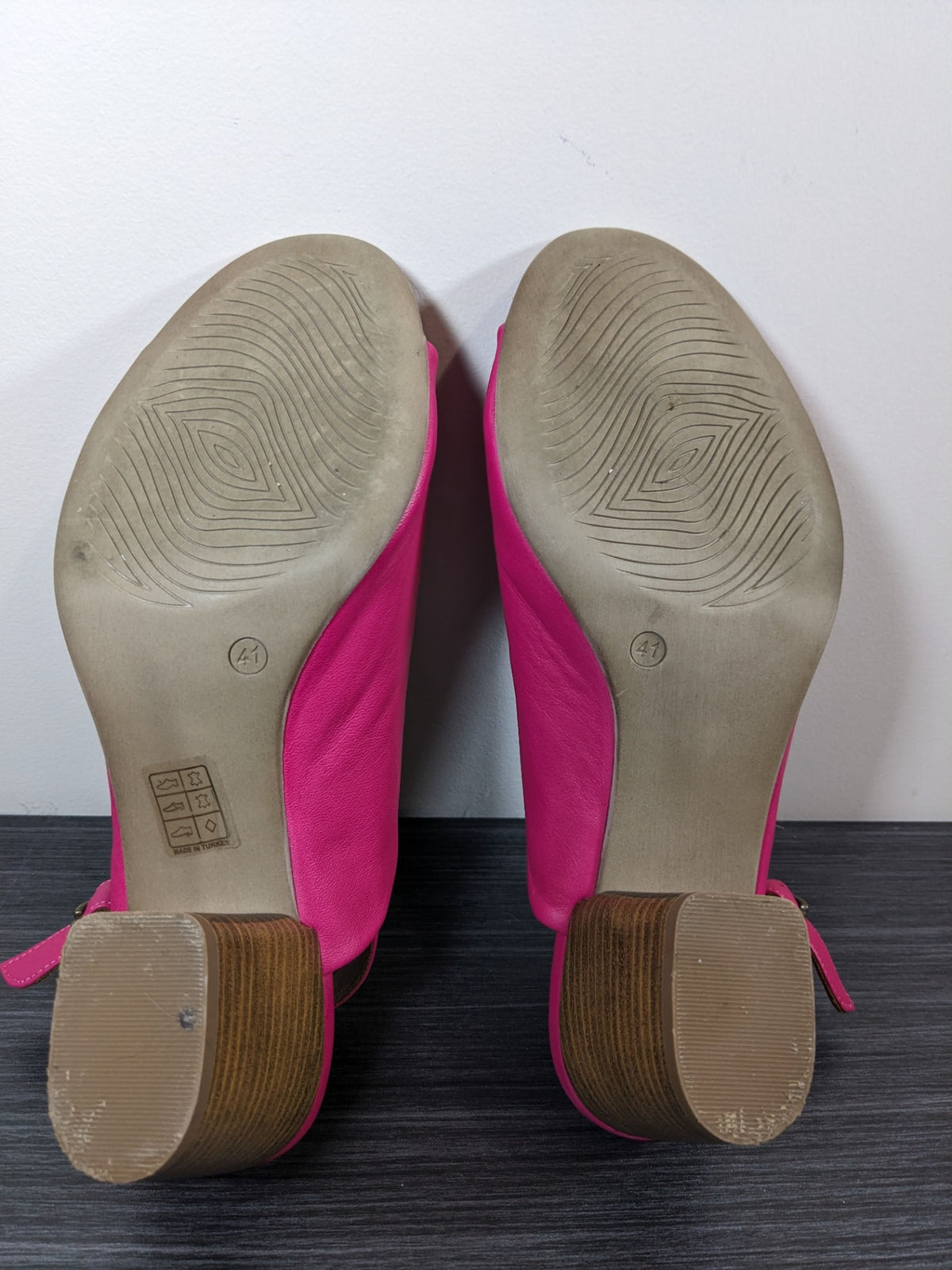 buenos pink mule sandals - sz 41