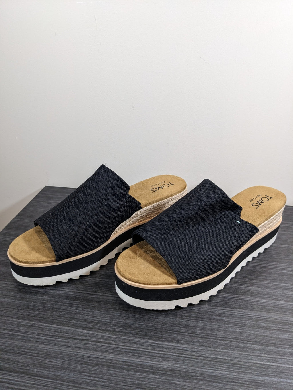 TOMS Black Wedge Sandals - sz 10