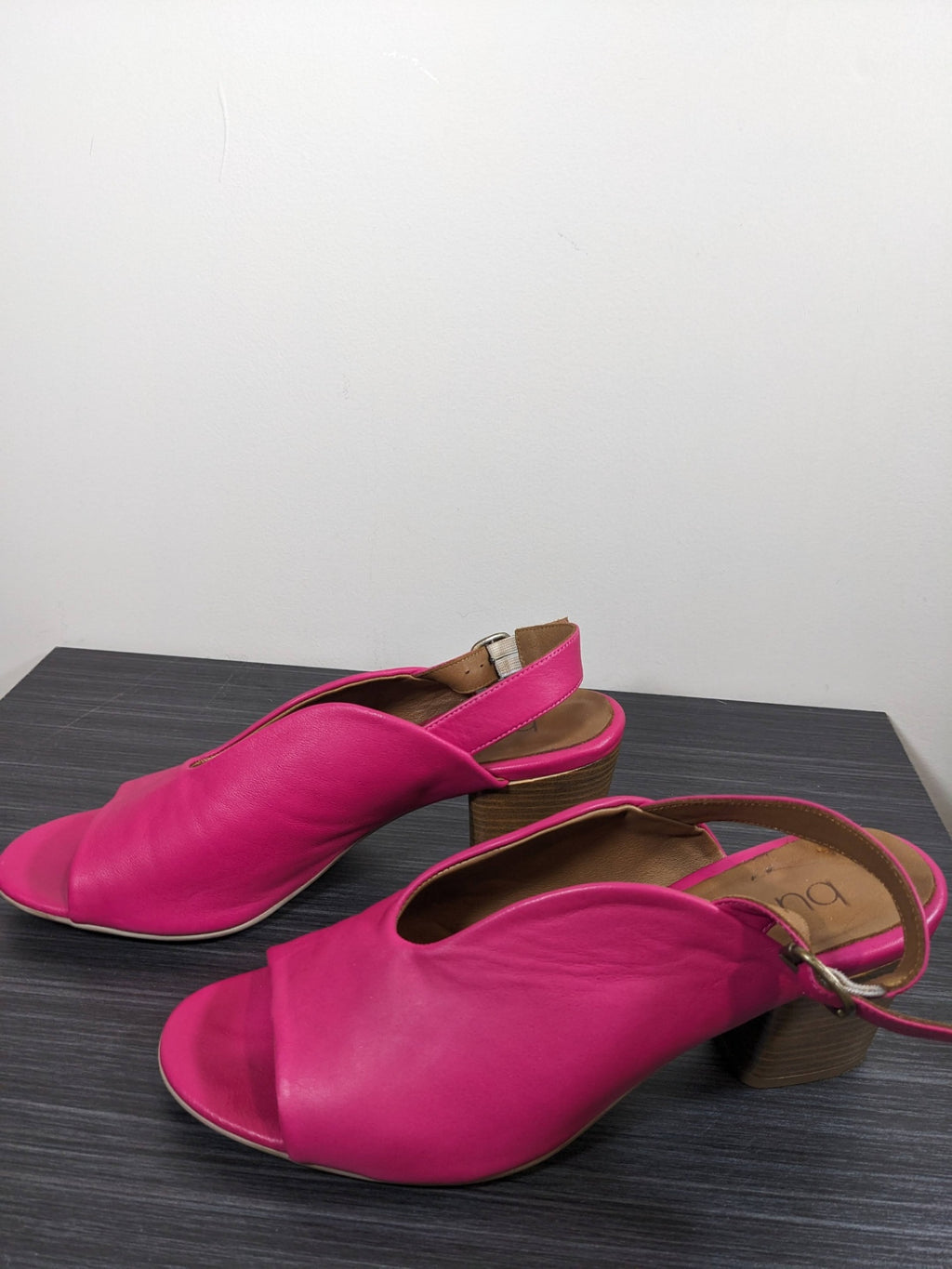 buenos pink mule sandals - sz 41