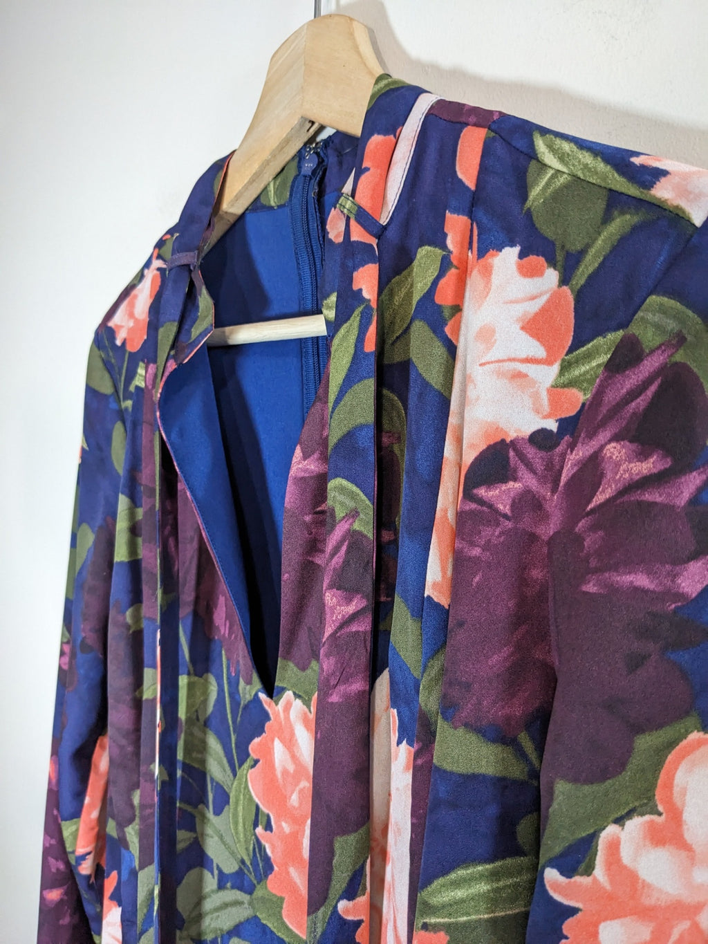 GUESS Blue Floral Dress - sz 6