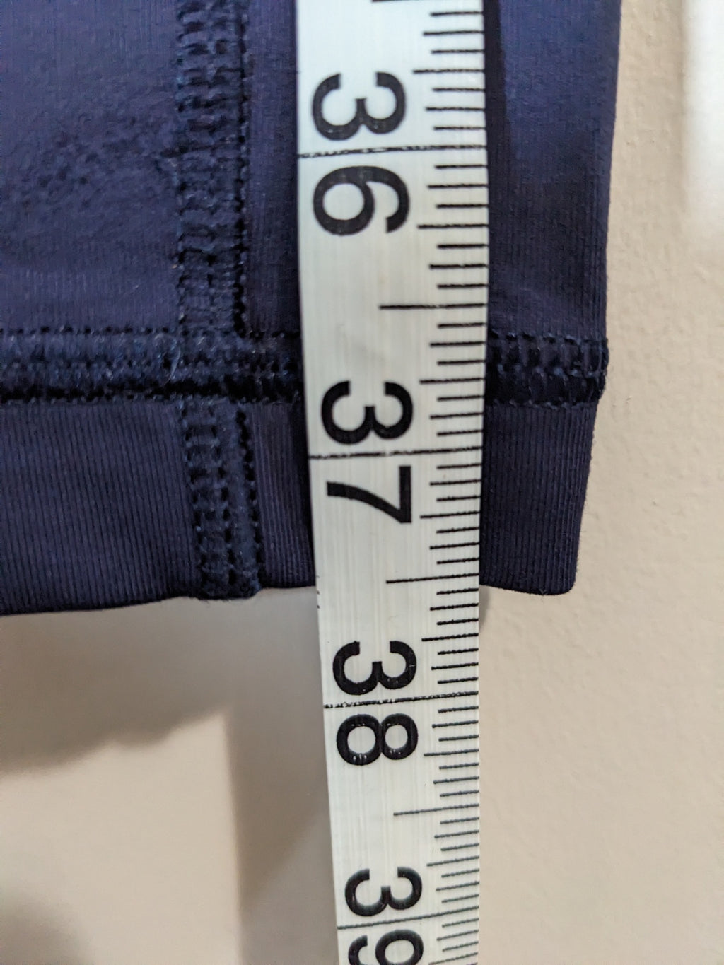 Lululemon Navy Leggings - sz 4