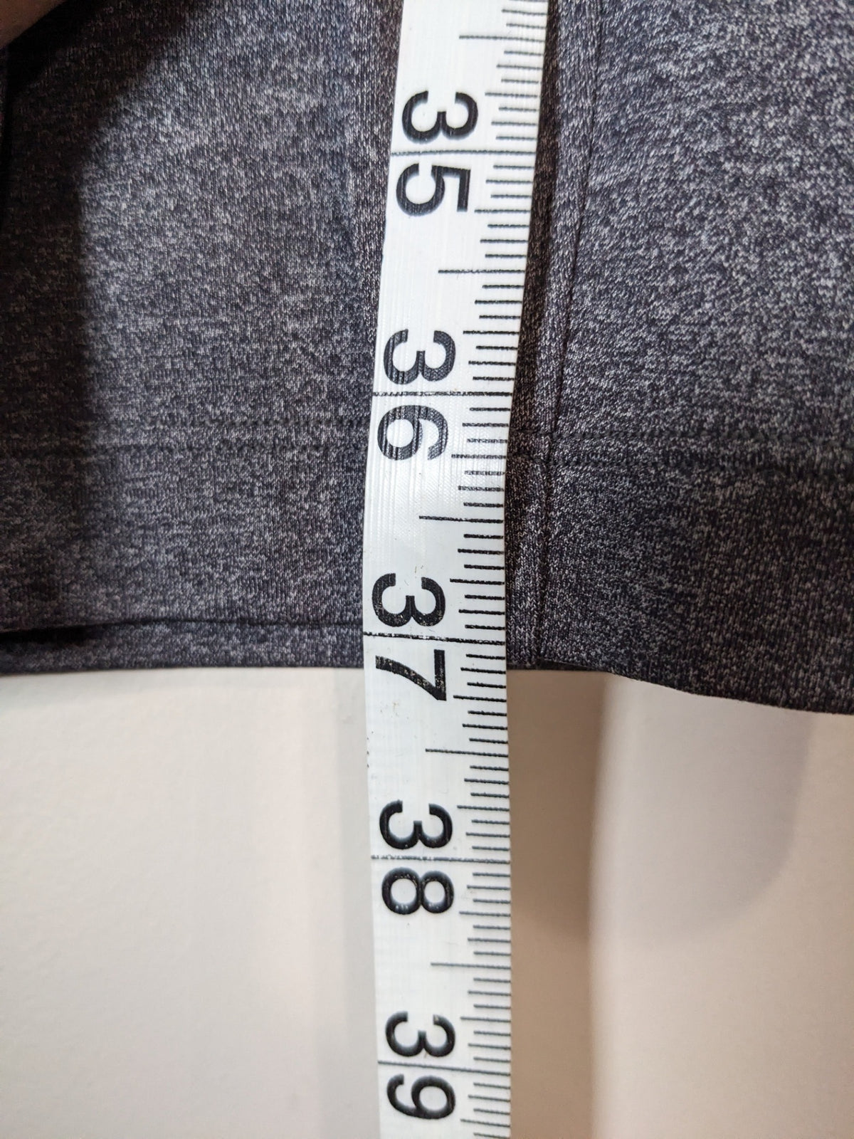 Lululemon On The Fly Grey Pants - sz 12