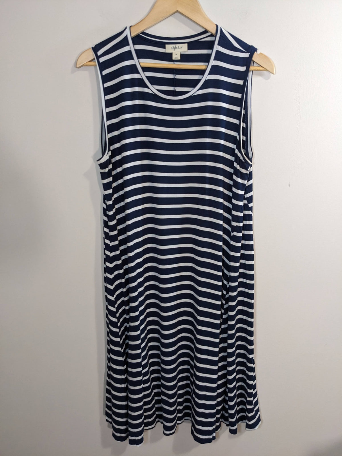 style & co striped sleevless dress - XL