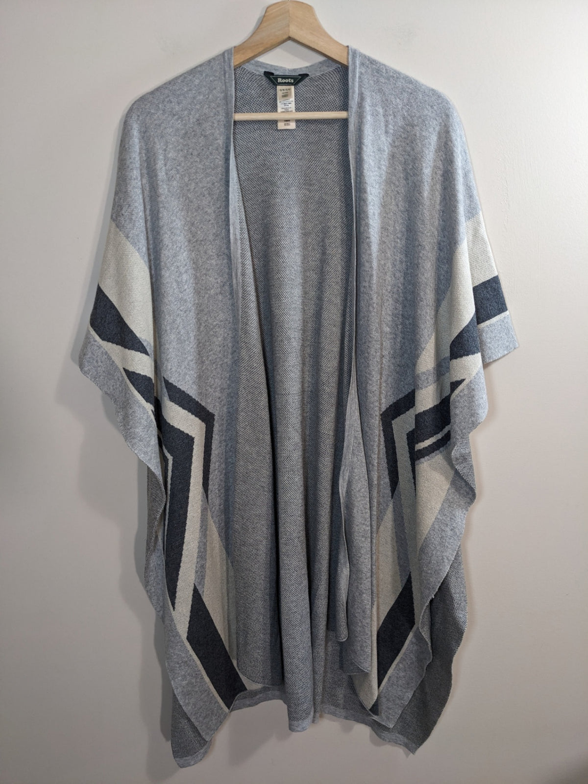 Roots Grey Poncho - One Size