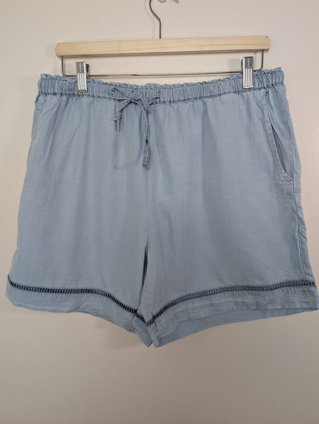 NWT GG Jeans blue shorts - XL