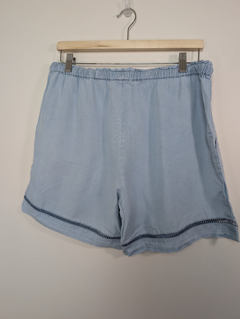 NWT GG Jeans blue shorts - XL