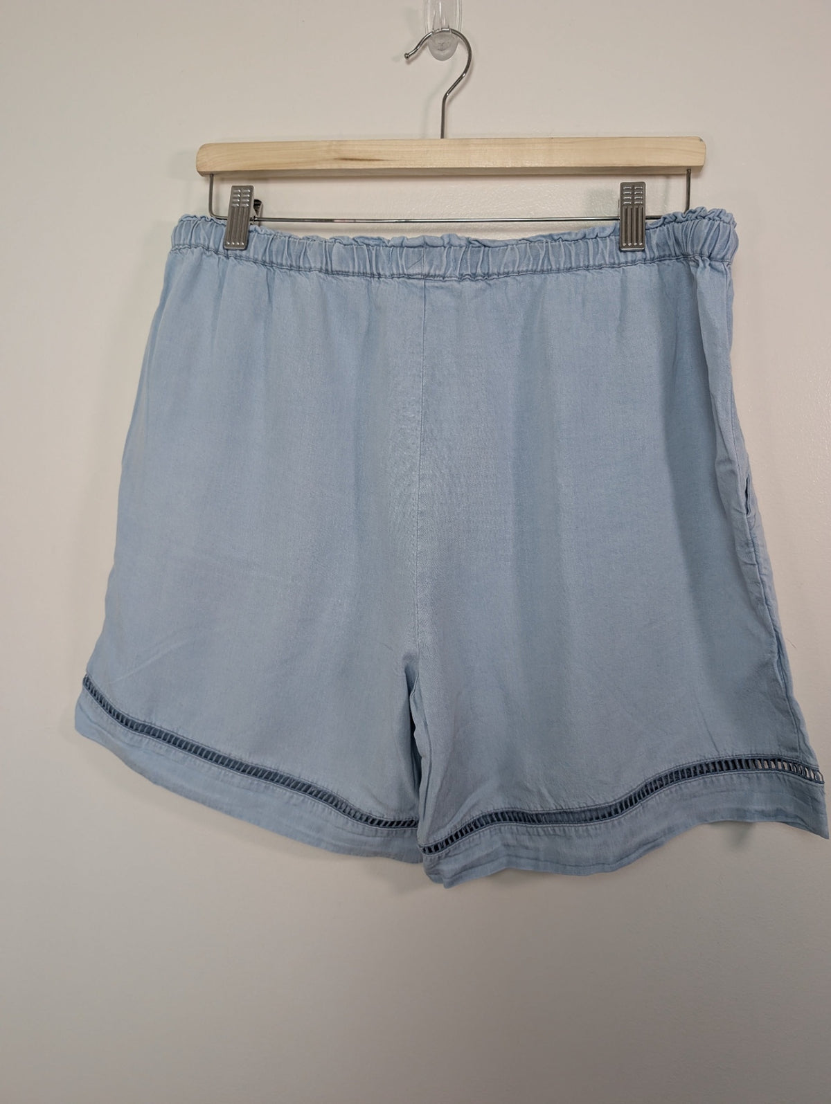 NWT GG Jeans blue shorts - XL