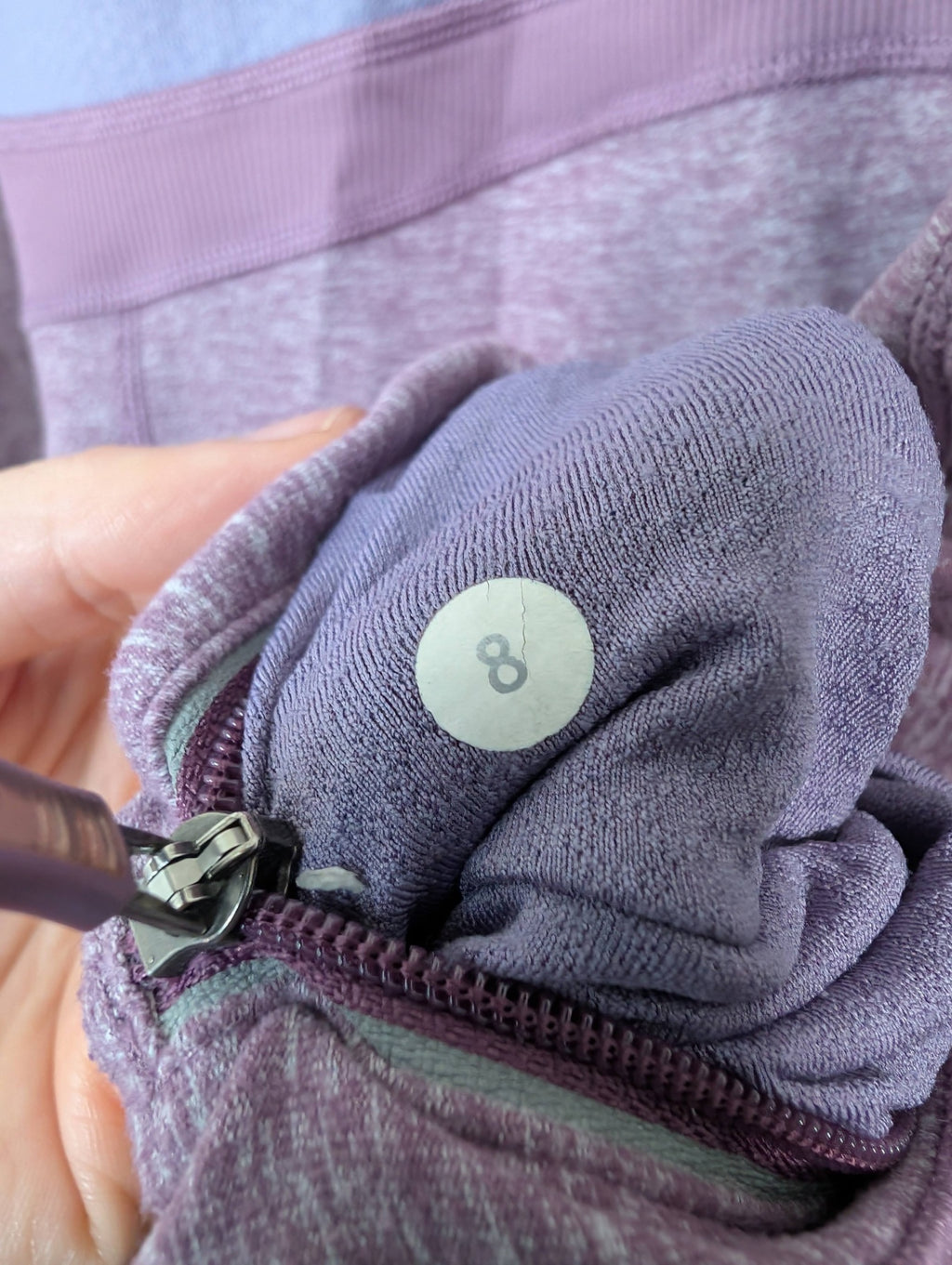 Lululemon pullover - 8