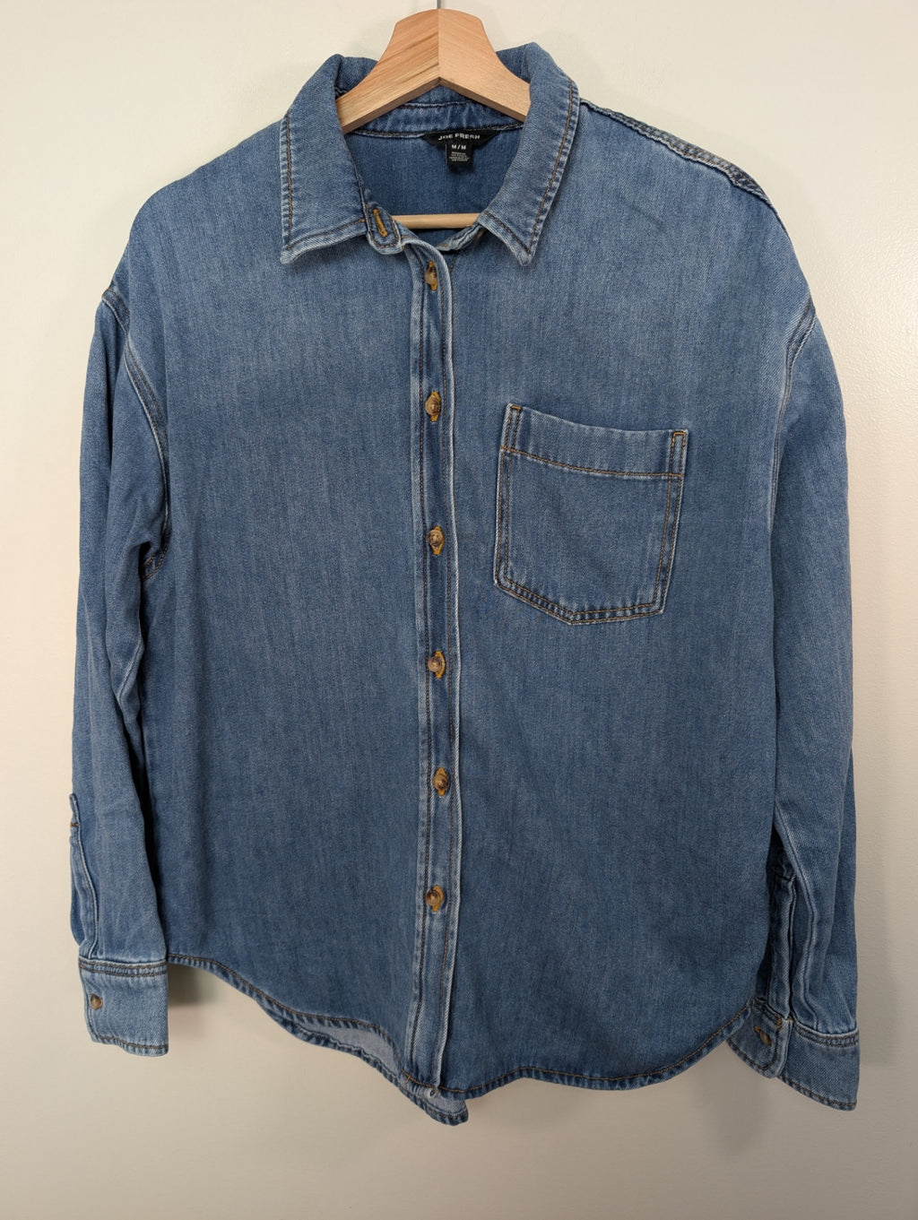 Joe Fresh denim button up - M