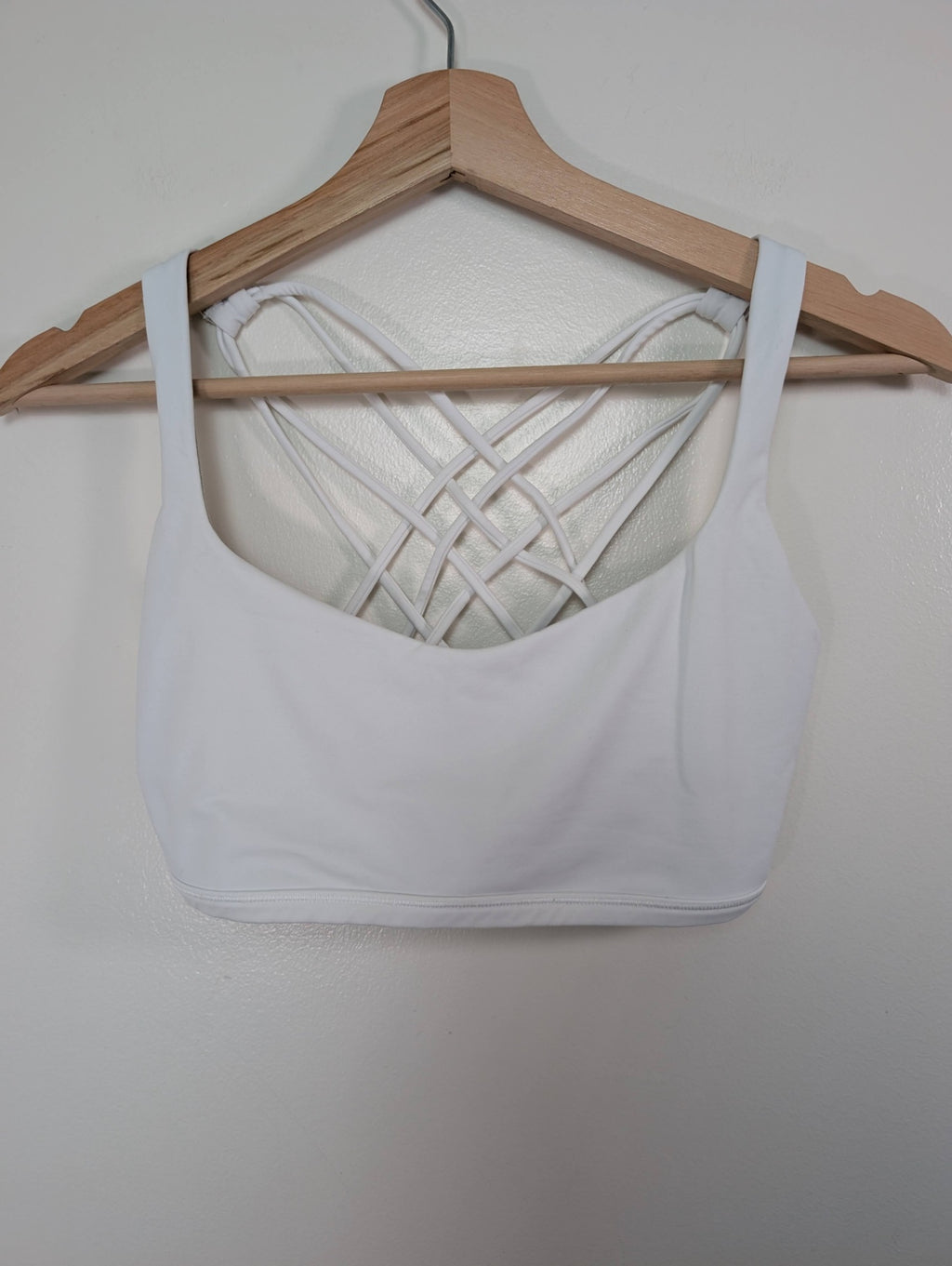 Lululemon free to be bra - 10
