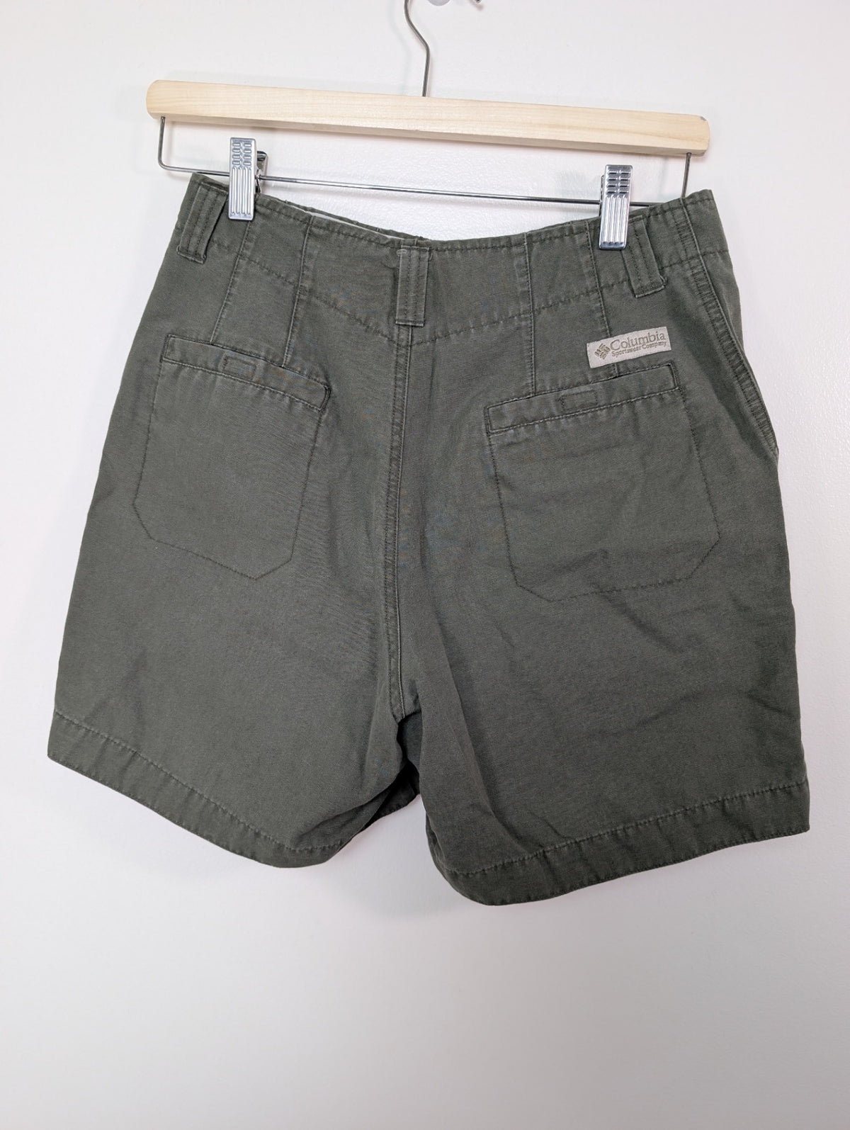 Columbia green shorts - 6