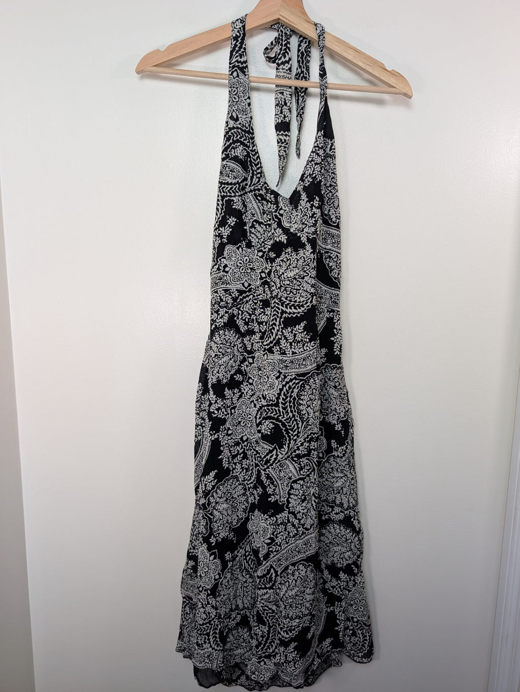Le Château halter dress - L