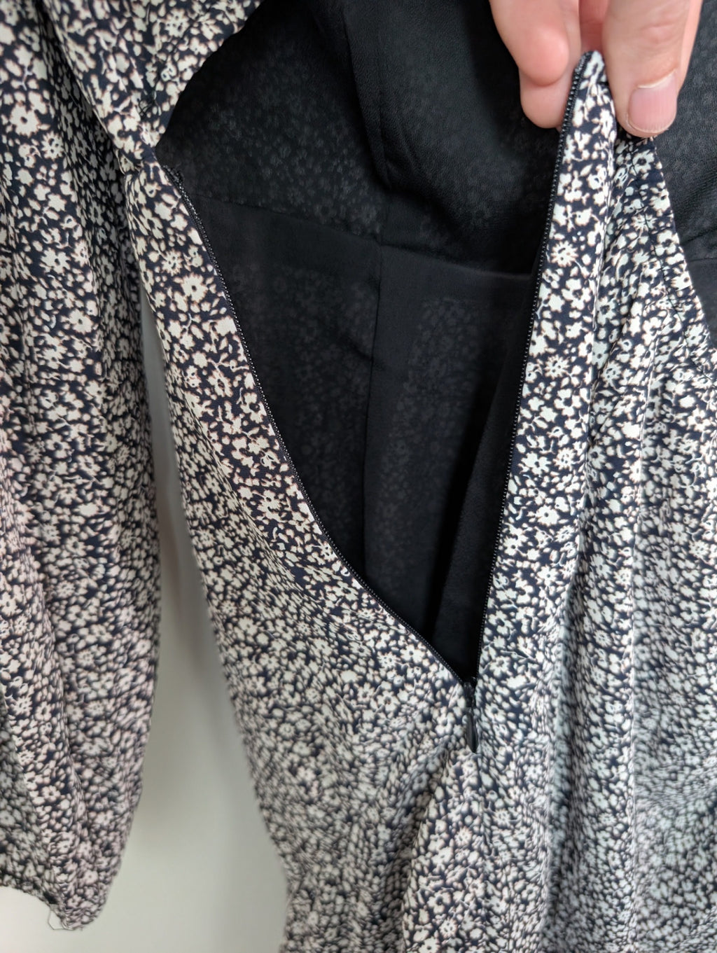 NWT Lulus dress - M