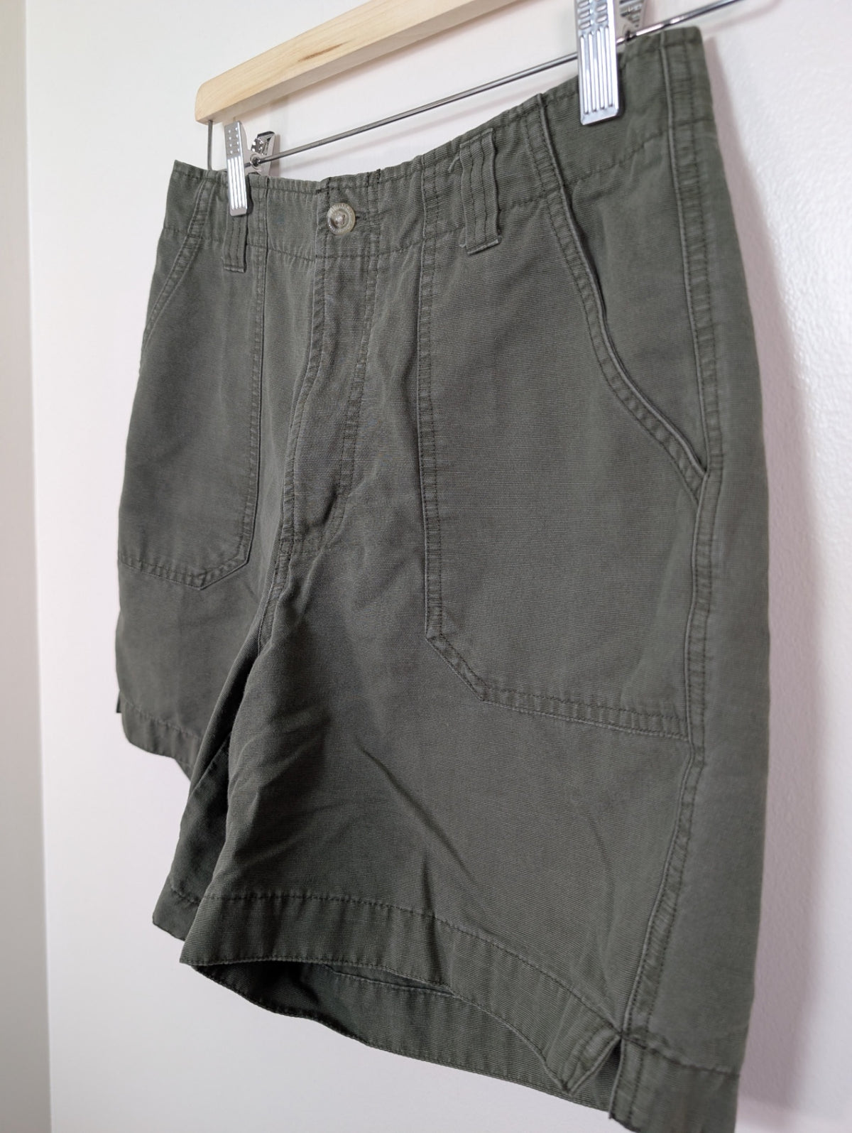 Columbia green shorts - 6