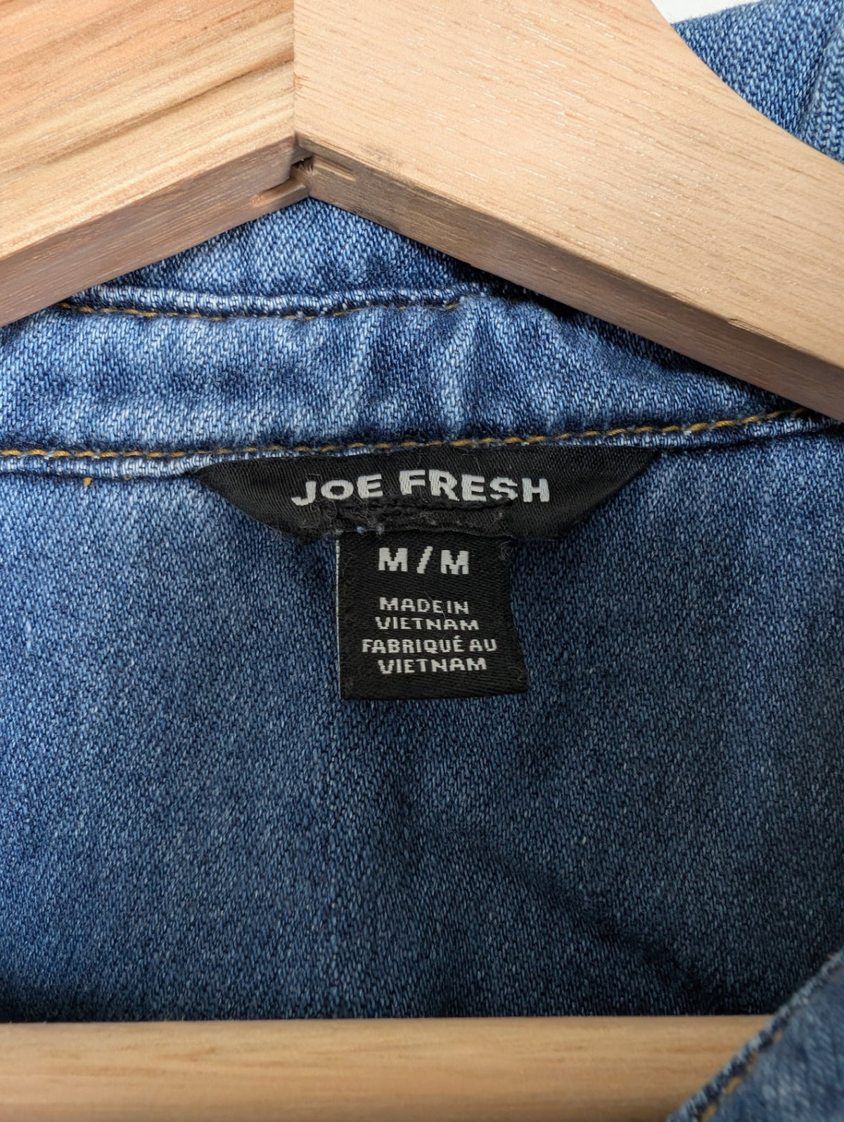 Joe Fresh denim button up - M