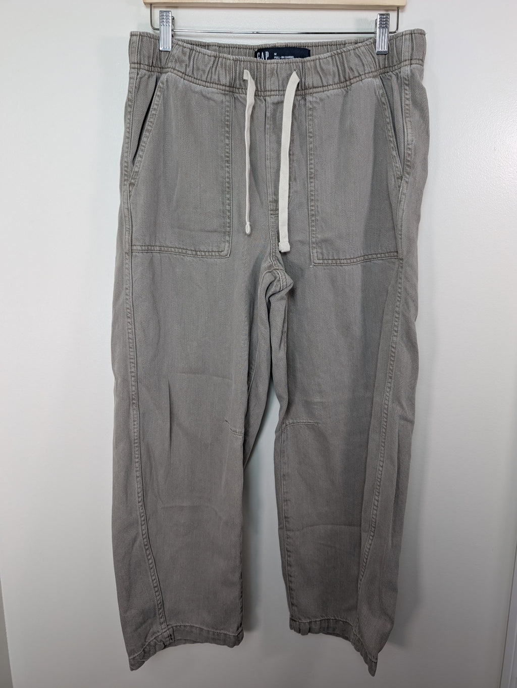 Gap pull-on barrel pant - M