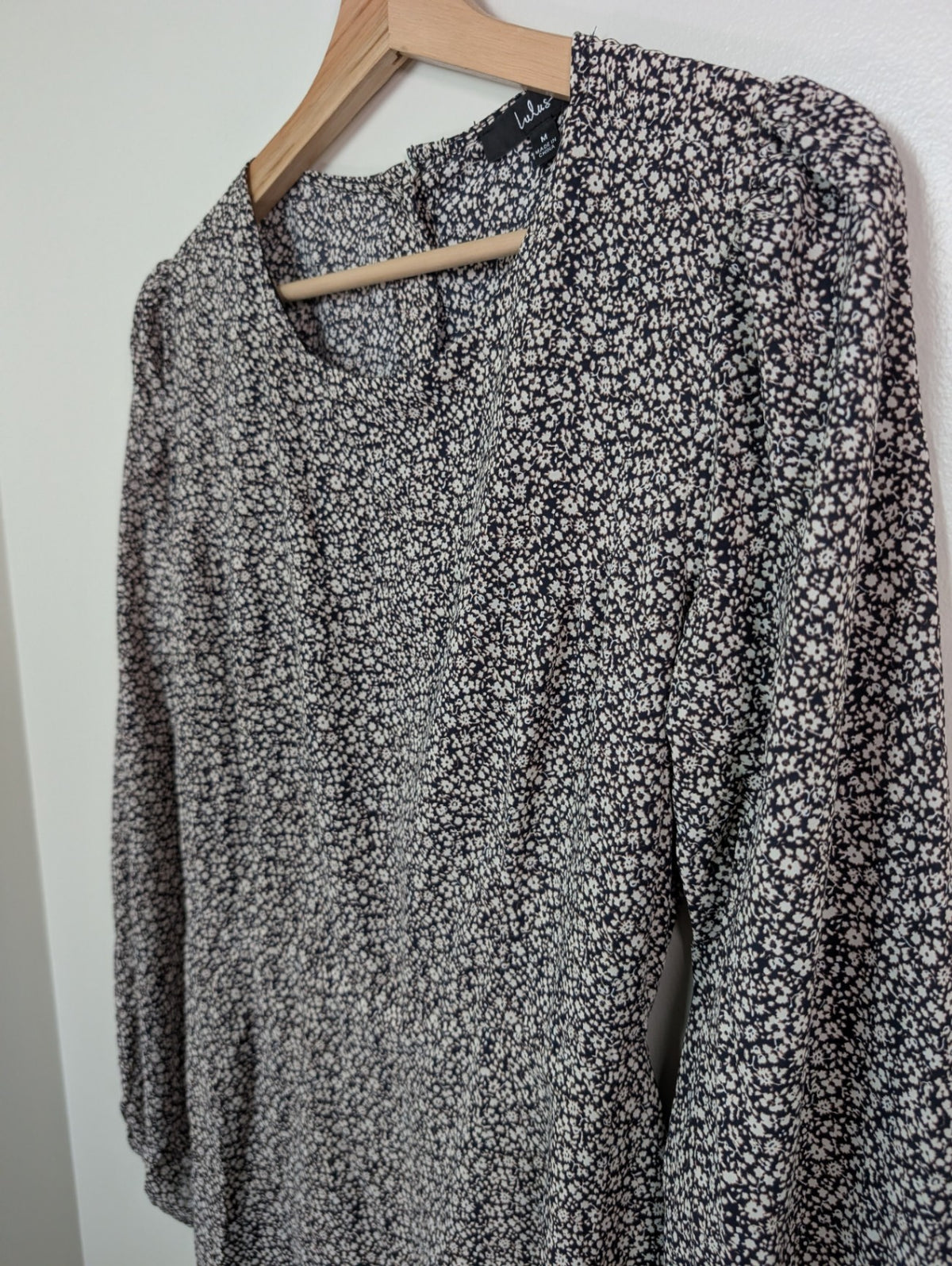NWT Lulus dress - M