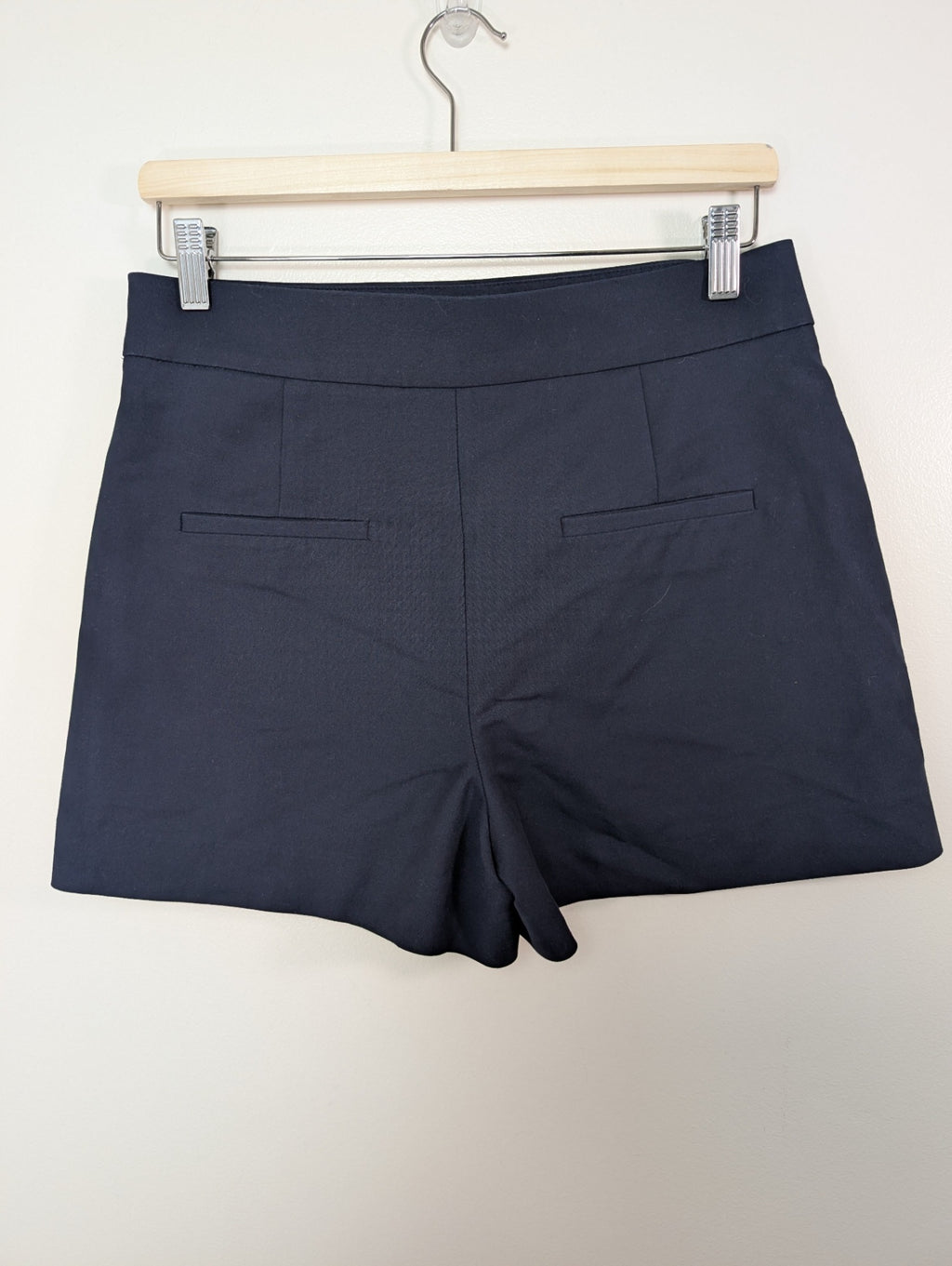 Zara navy shorts - M