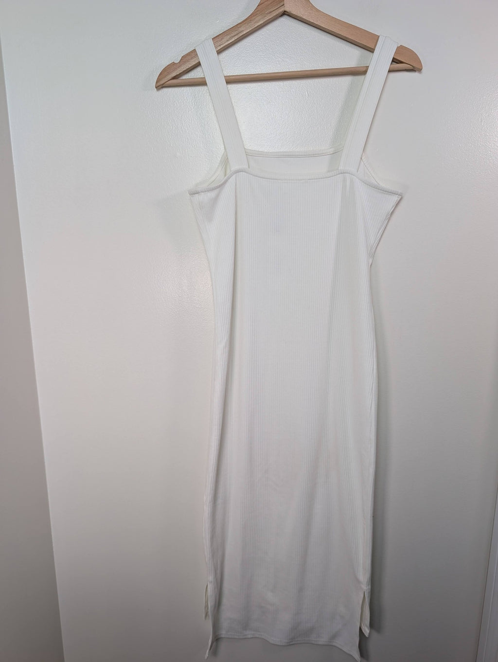 NWT The Drop white ribbed dress - S