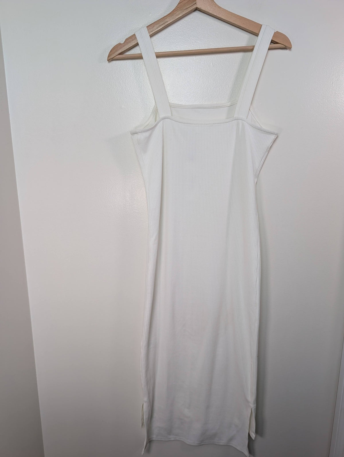 NWT The Drop white ribbed dress - S
