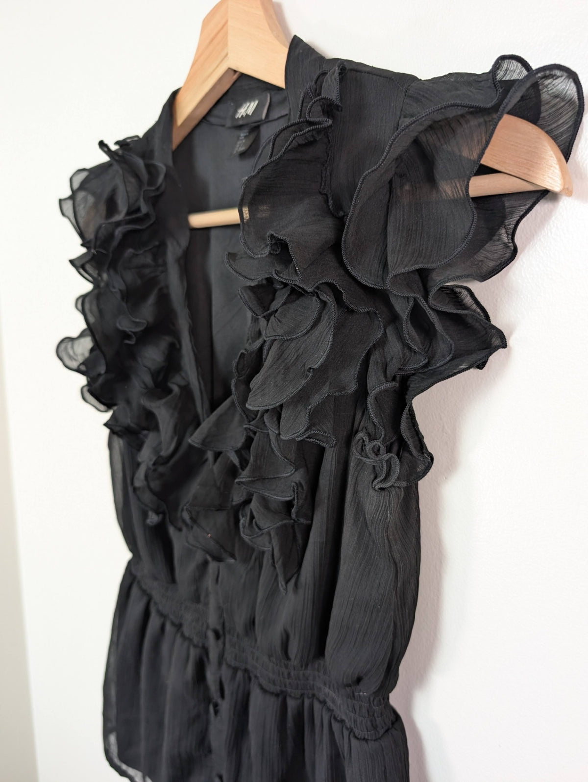 H&M black blouse - 4