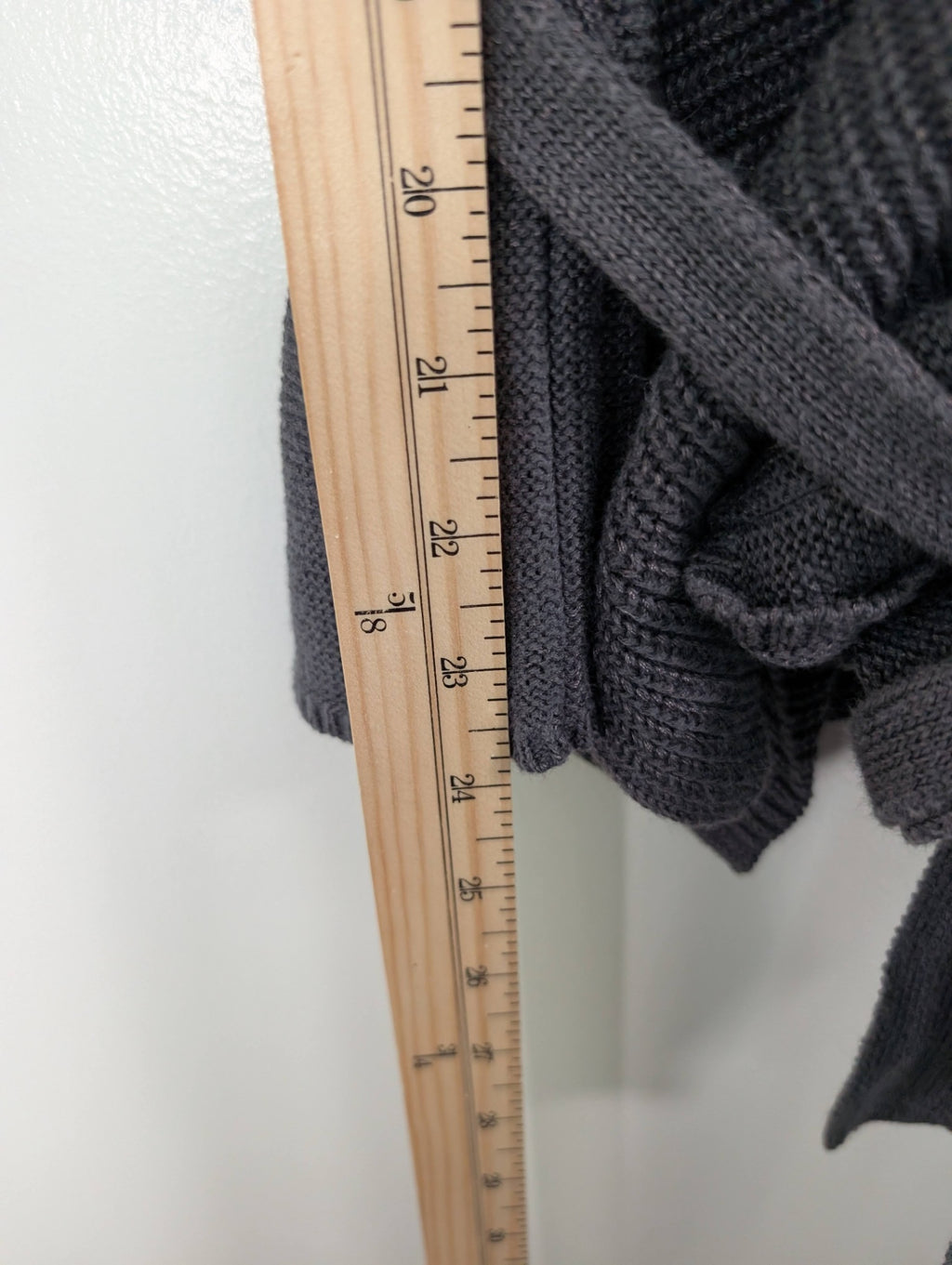 H&M grey belted cardigan - S