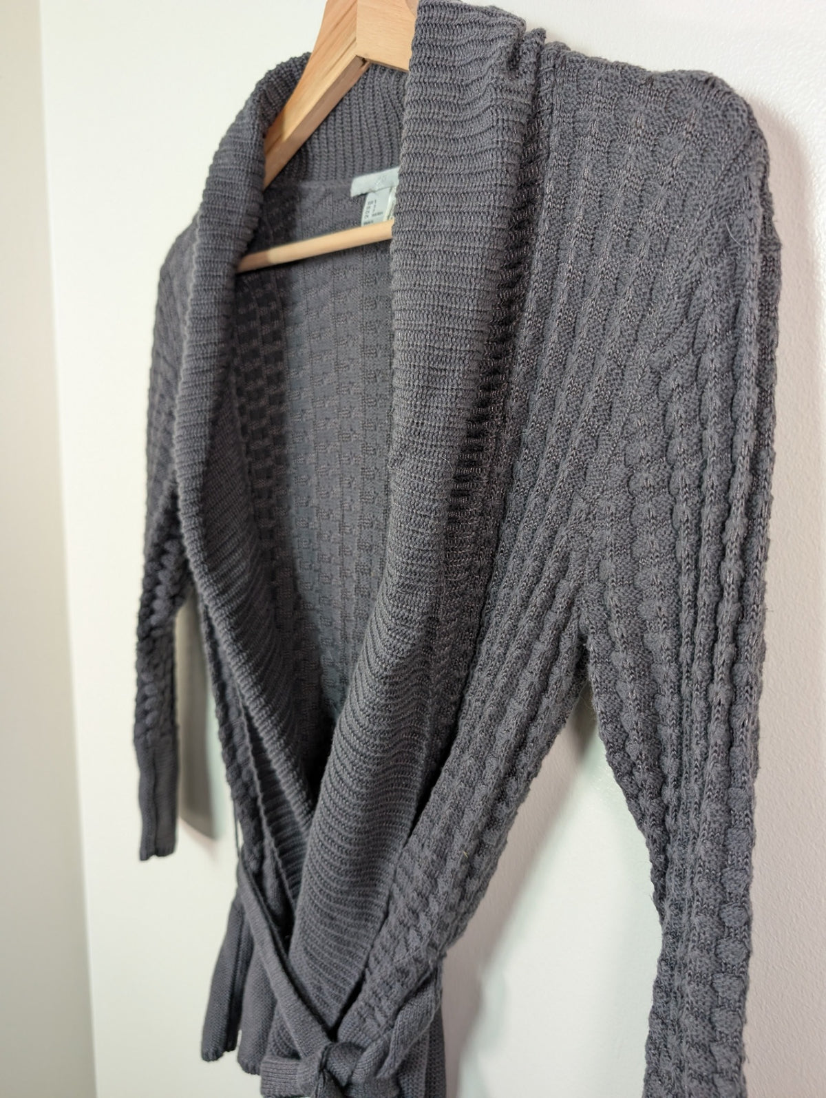 H&M grey belted cardigan - S