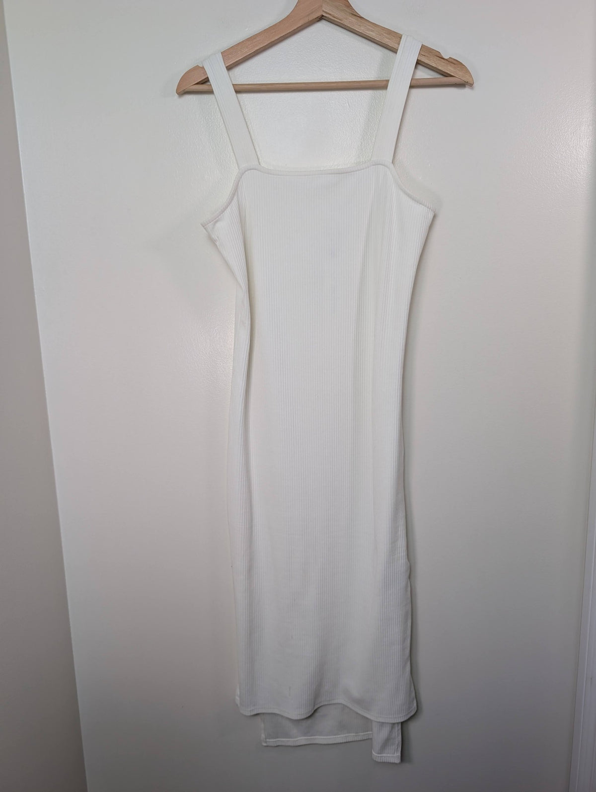 NWT The Drop white ribbed dress - S