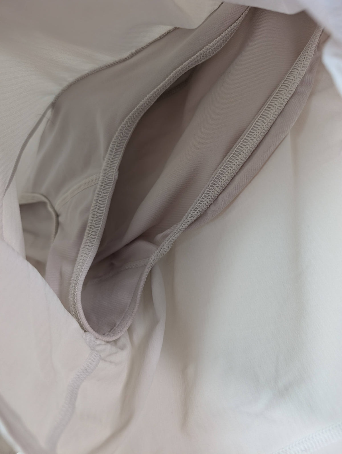 Lululemon white shorts - 8