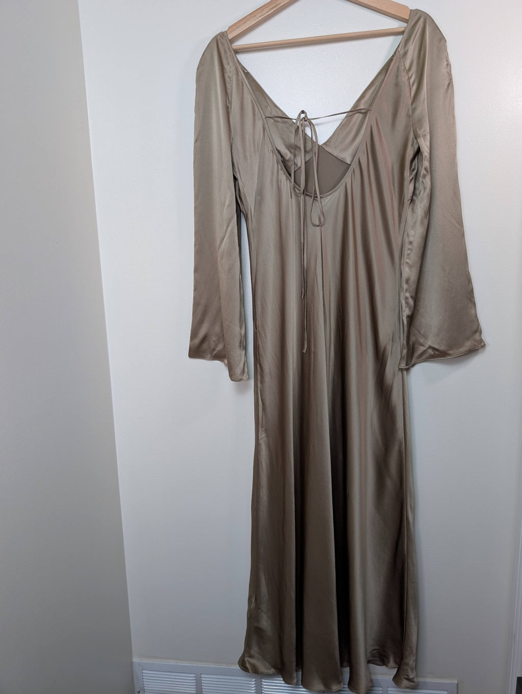 NWT Silk Maison gold dress - L