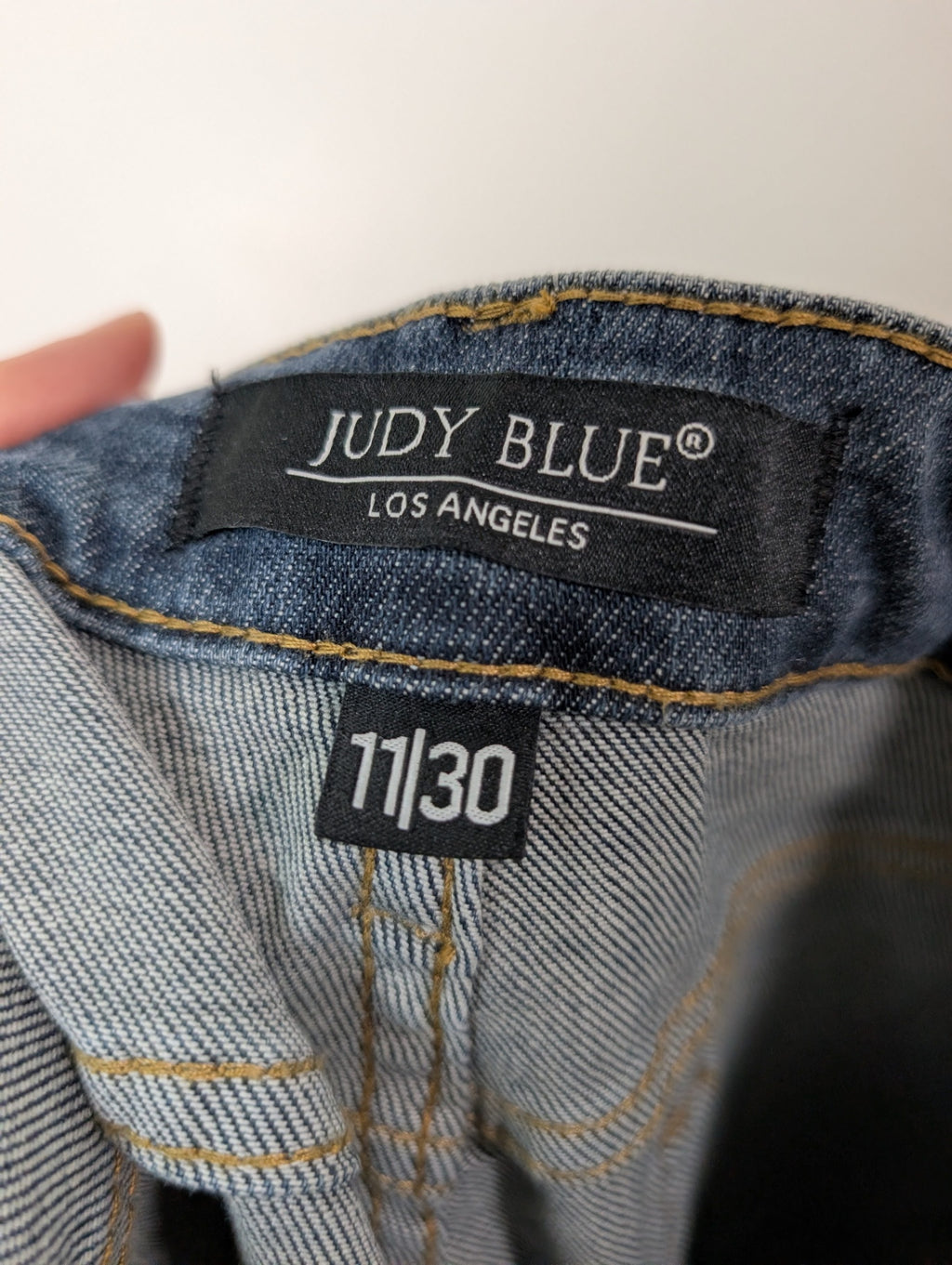 Judy Blue jeans - 11/30