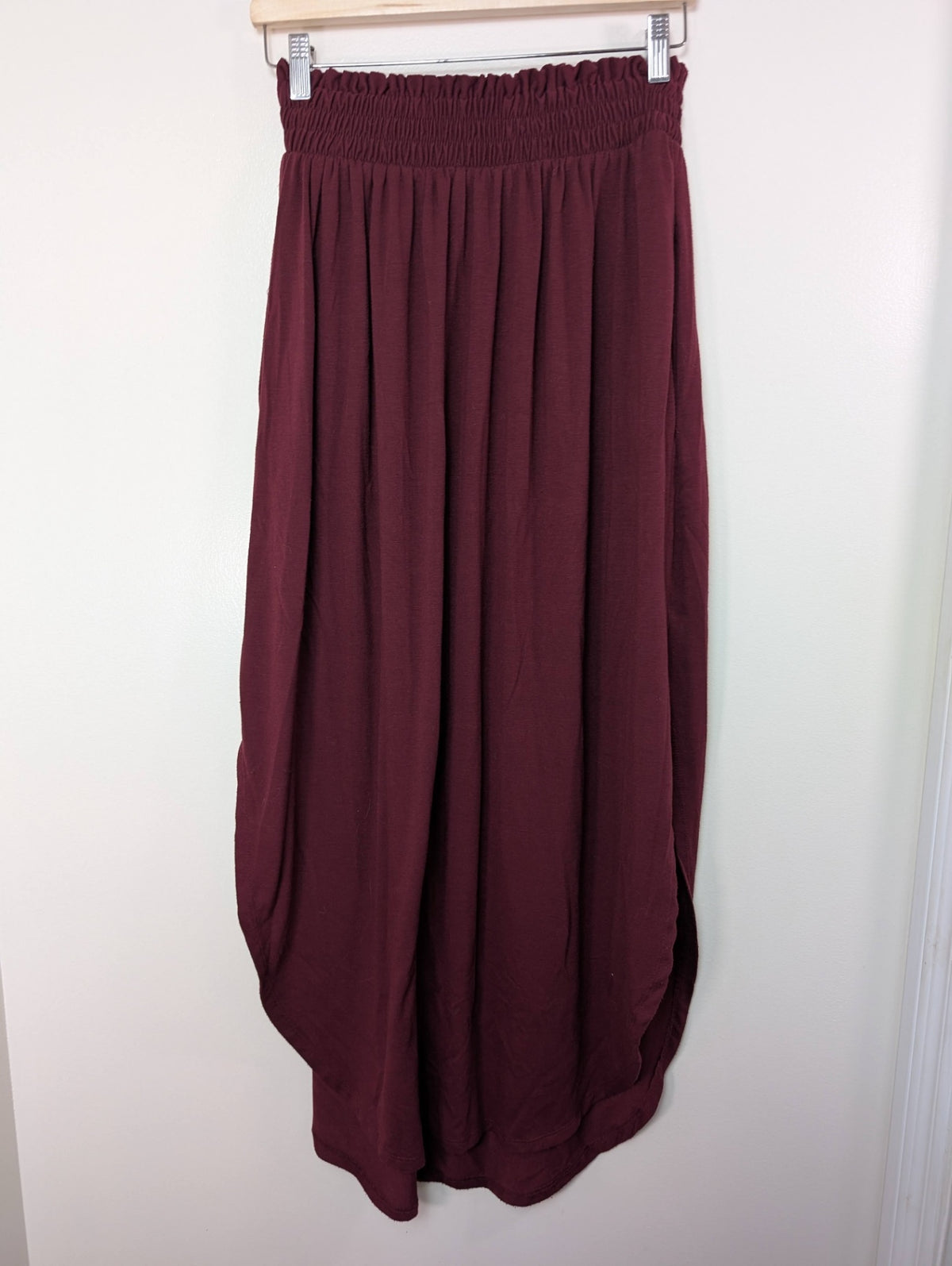 Zenana skirt- M
