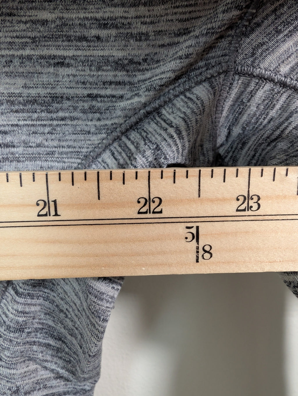 Lululemon long-sleeve - Appears M