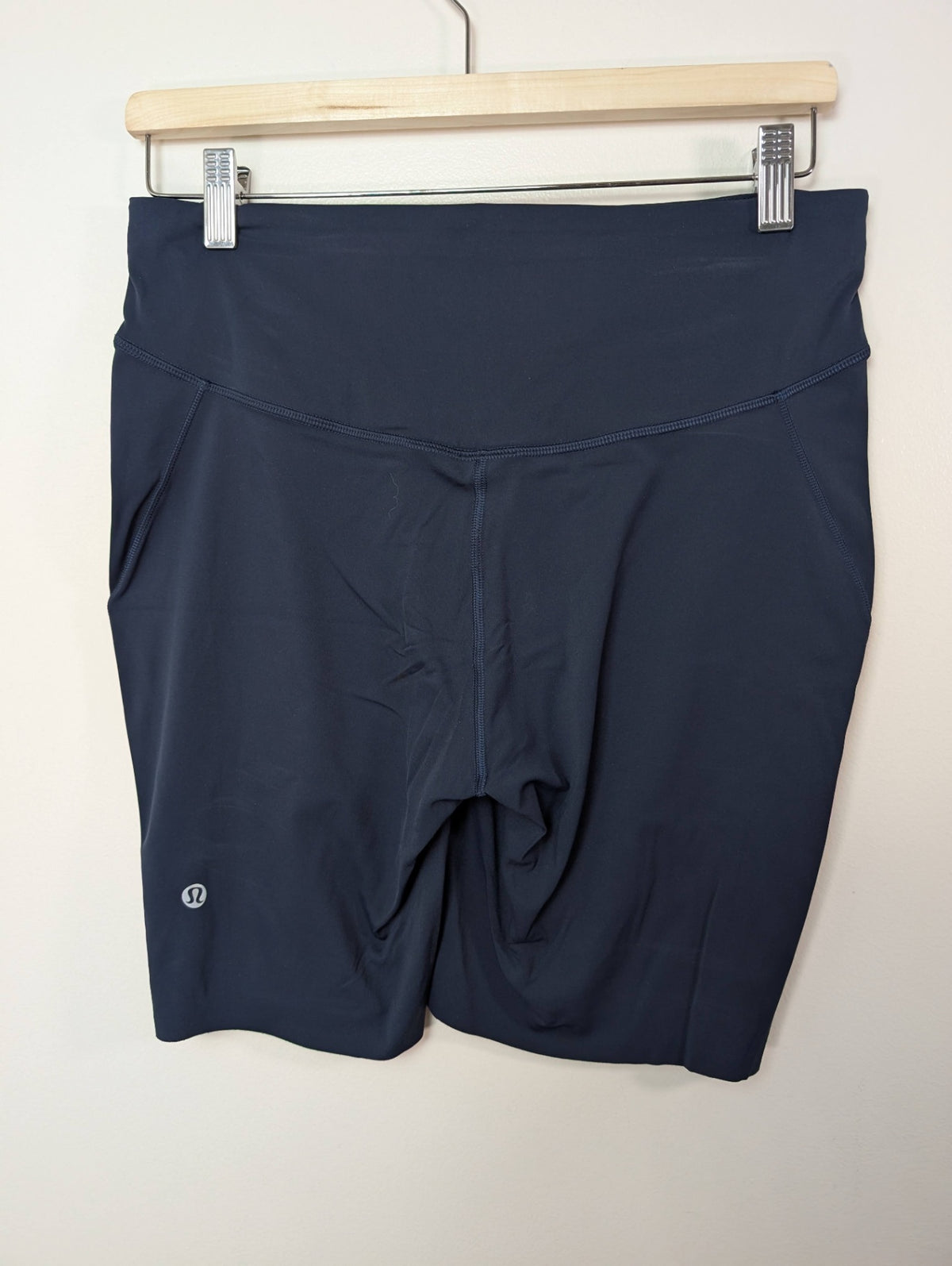 Lululemon blue shorts - 10