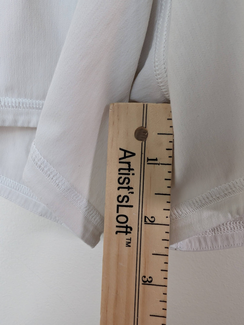 Lululemon white shorts - 8