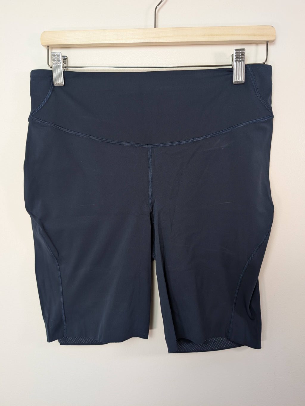 Lululemon blue shorts - 10