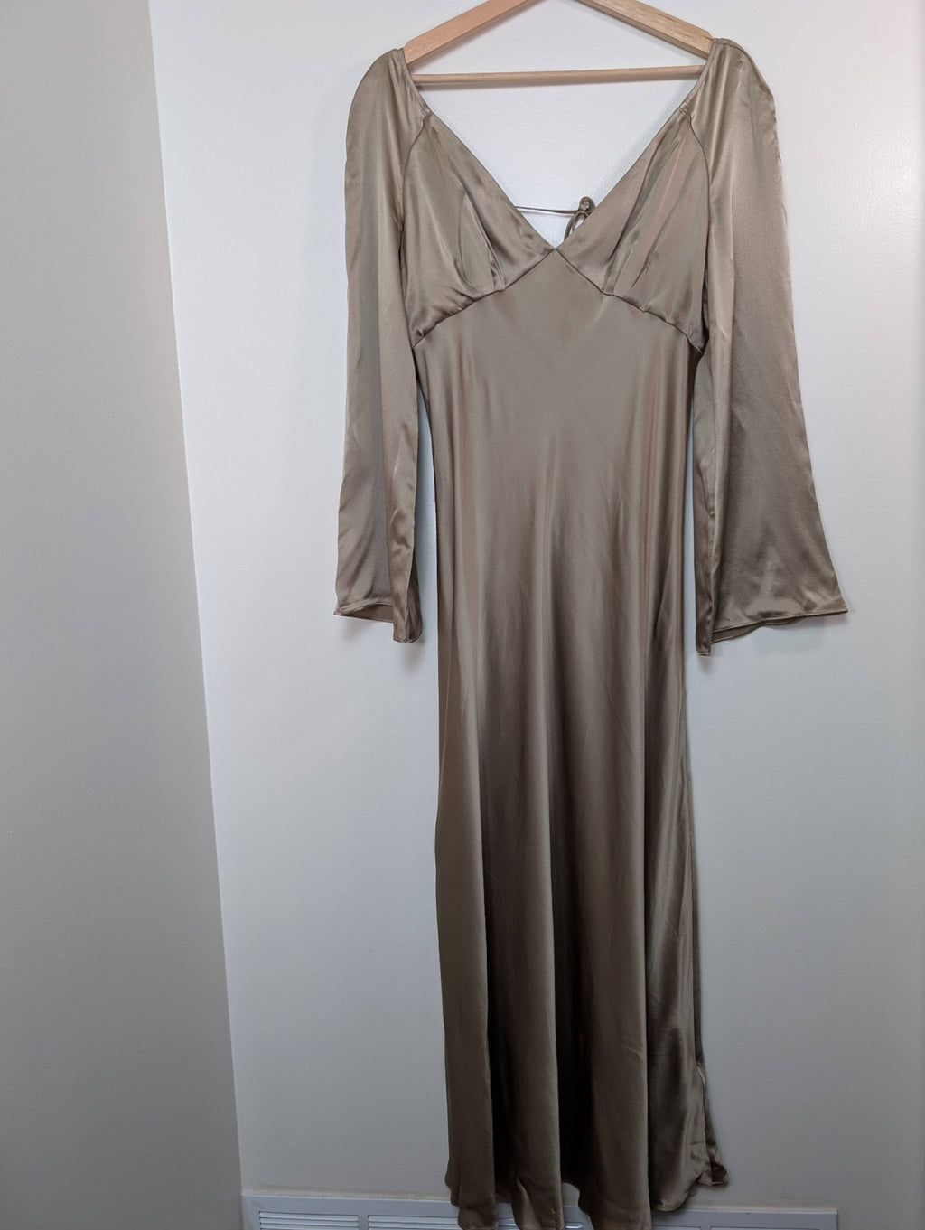 NWT Silk Maison gold dress - L