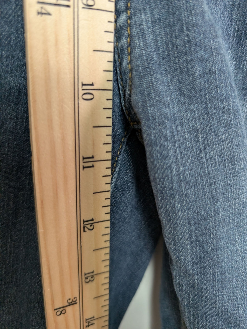 Judy Blue jeans - 11/30