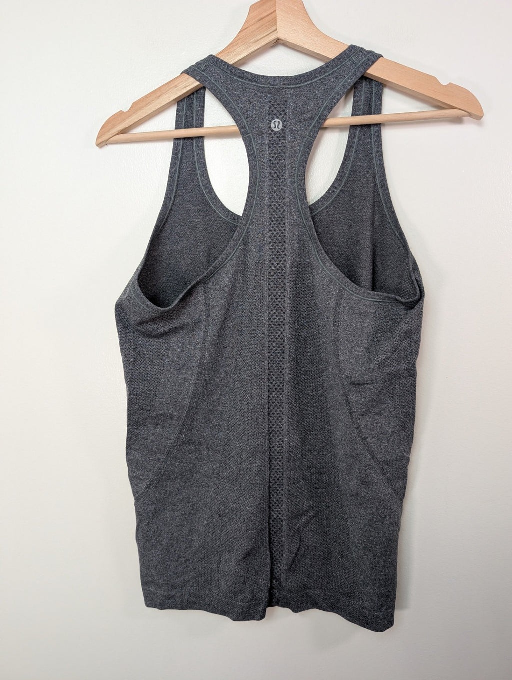Lululemon swiftly tech racerback - S