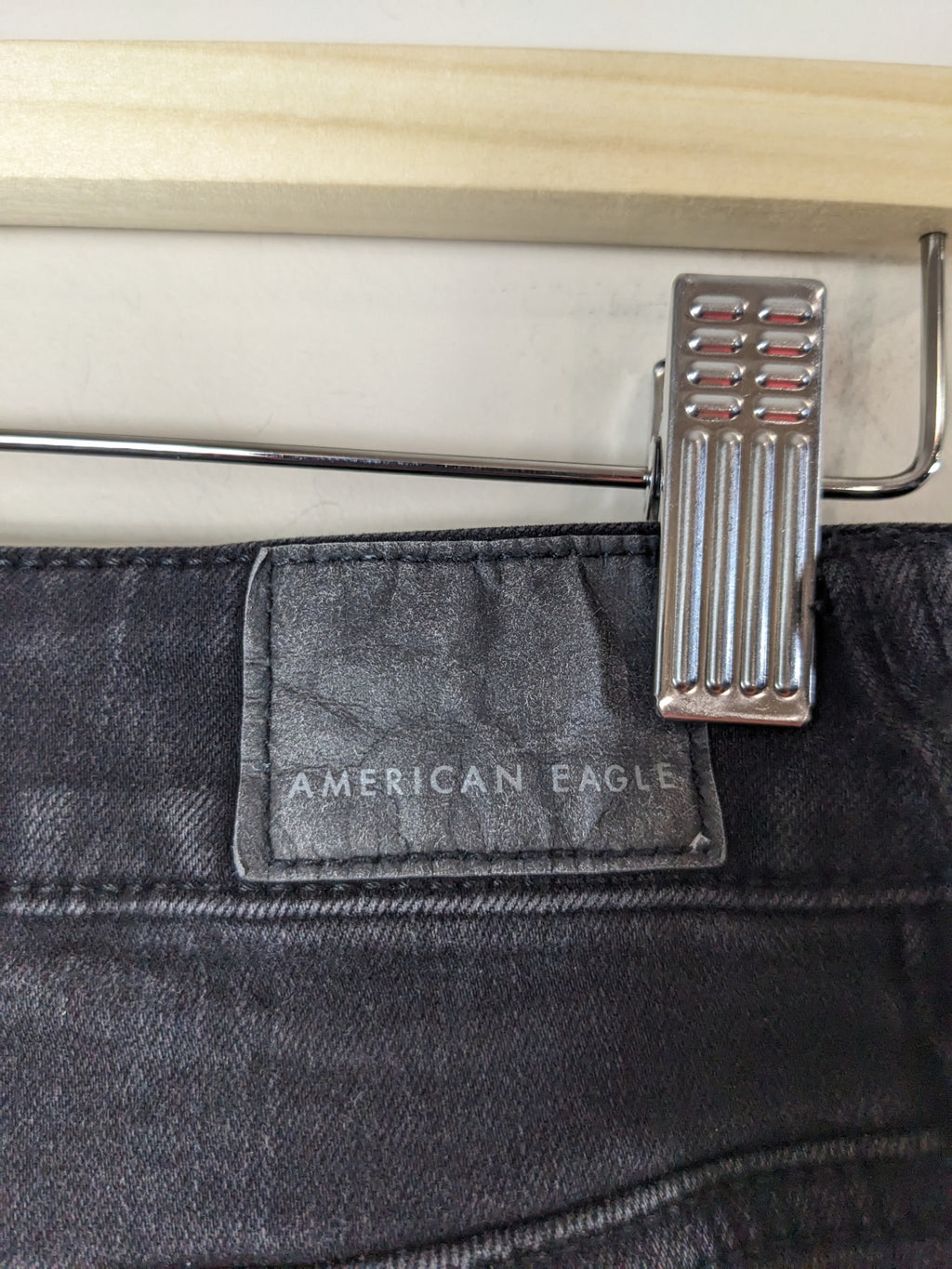American Eagle Black Jeans - sz 6