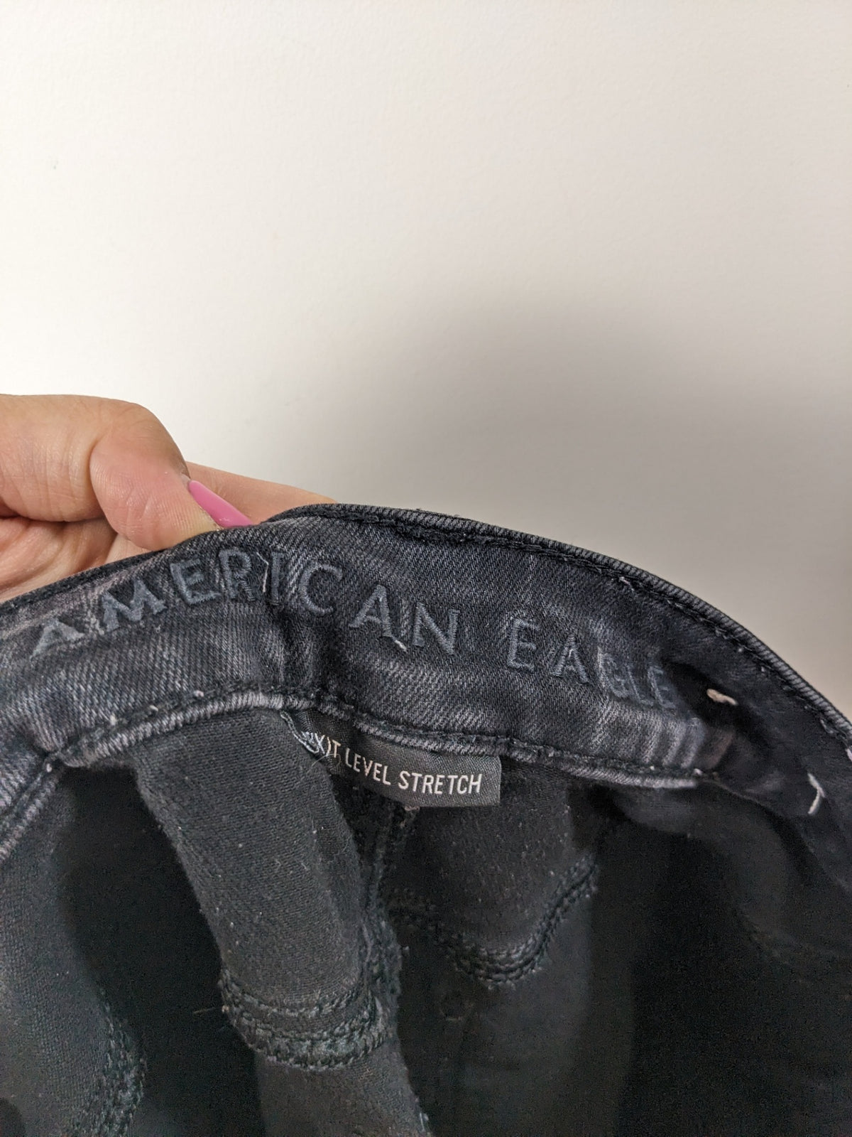 American Eagle Black Jeans - sz 6