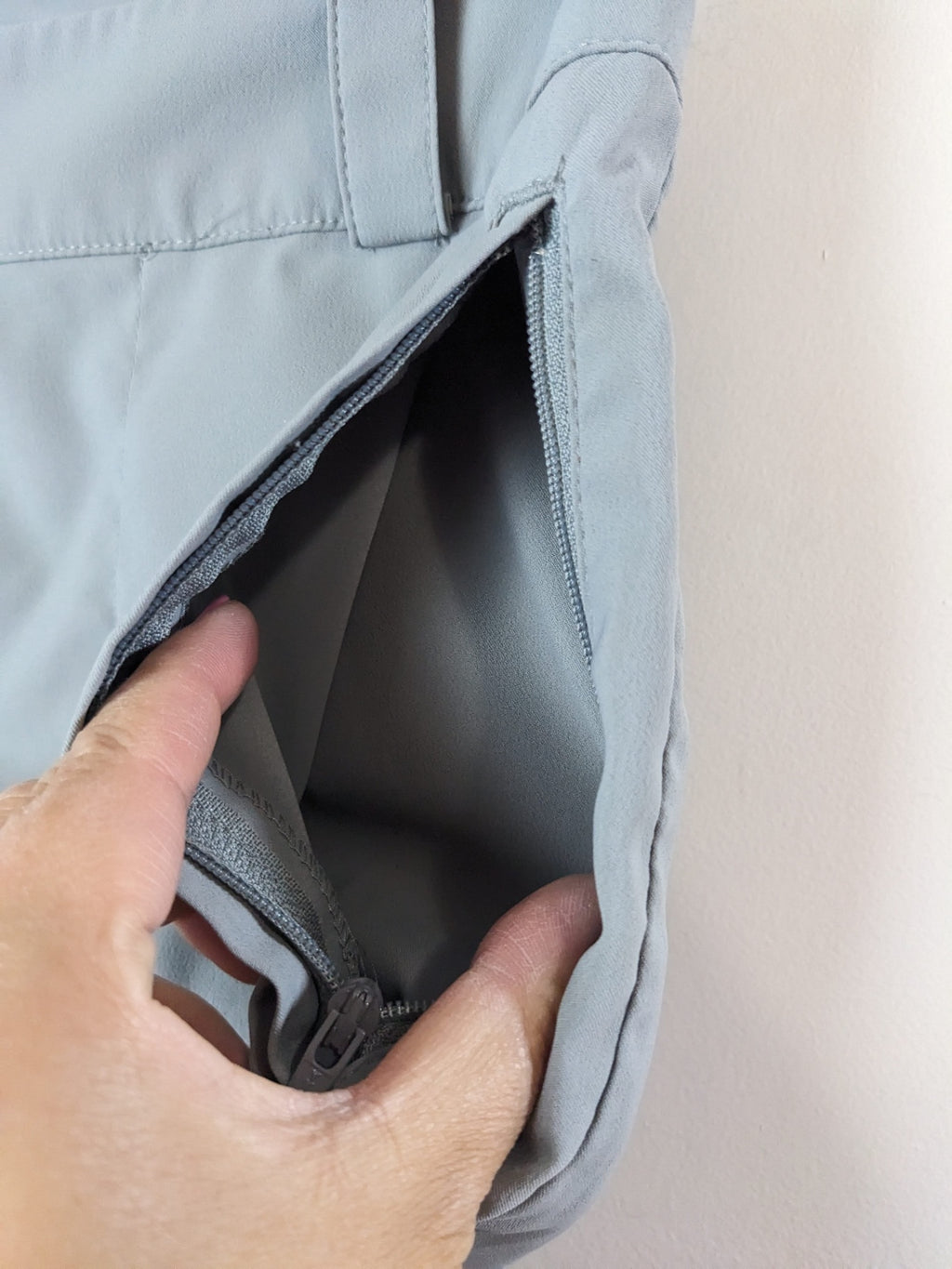 Nike Grey Bermuda Shorts - sz 2